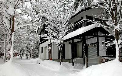 B&B Koyuki after heavy snowfall