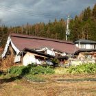 earthquake-hakuba-2014-03.jpg